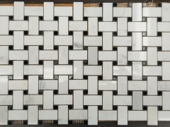 Ubin mosaik marmer putih