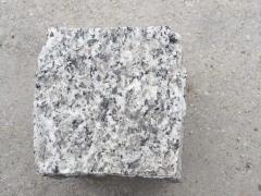 100mm Grey Granite Driveway Cobble Setts