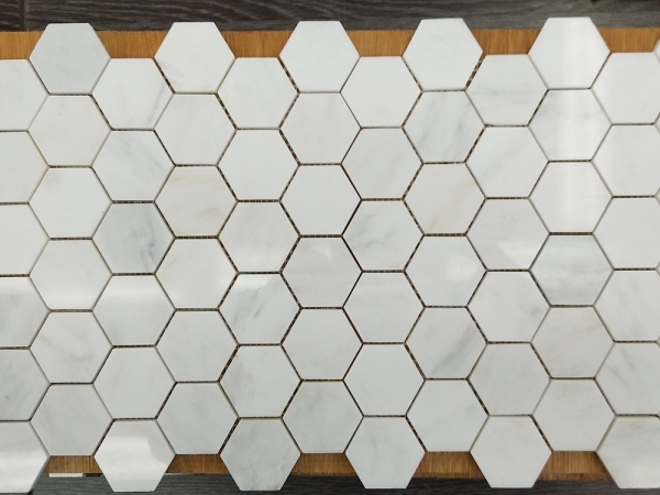 ubin mosaik heksagon marmer putih oriental