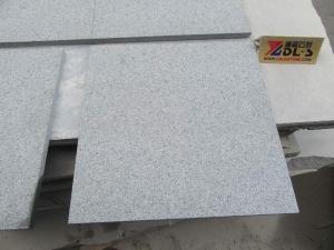 g654 granit ubin lantai dinyalakan 600x600 paver