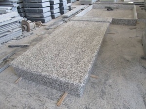 Dipoles Slovakia Style Grey G439 Granite Gravestone