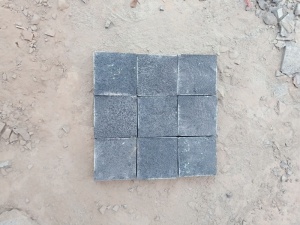 zhanjiang batu basal hitam alami split cube
